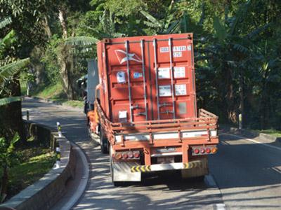 Serra de Petrópolis: restrição a caminhões começará no dia 8 de fevereiro