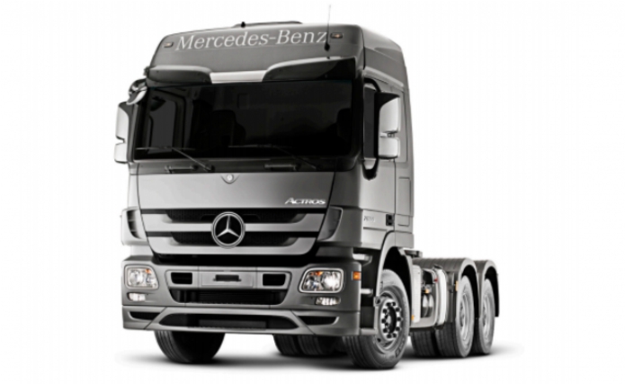 Mercedes Benz dará mais atenção aos veículos pesados da marca em 2013