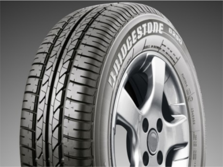 Pneu de alta performance é destaque da Bridgestone na Feira do Caminhoneiro