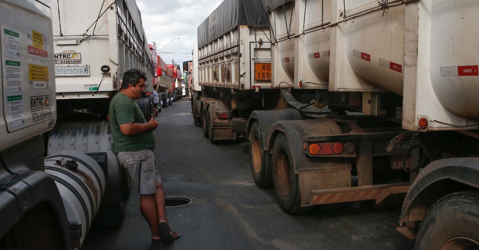 Manifestação afeta logística e já para fábricas pelo país