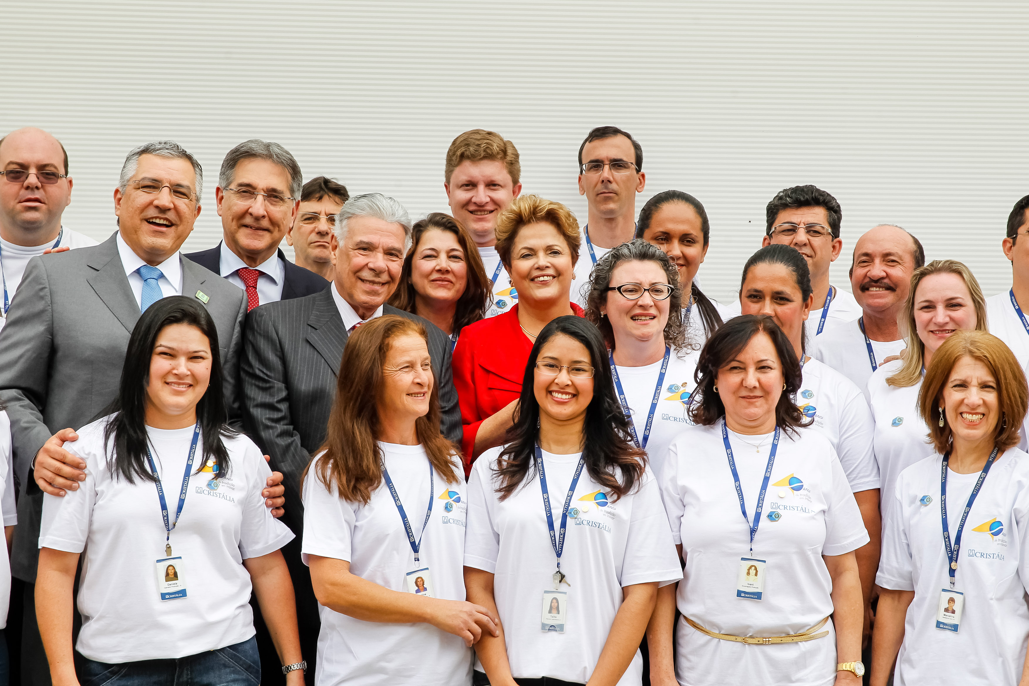 Dilma inaugura unidade de fábrica de medicamentos em Itapira.