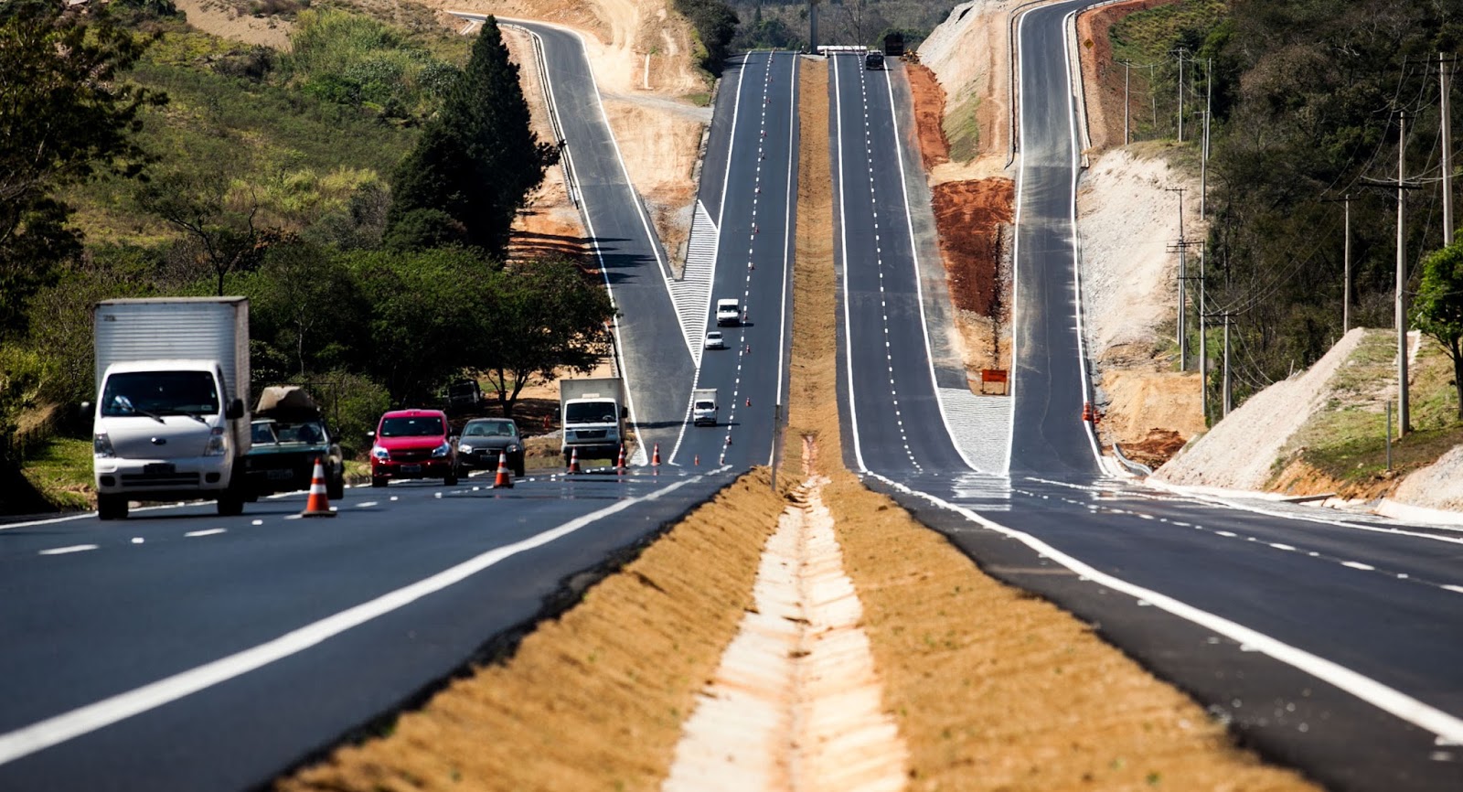 Raposo Tavares ganha mais 10 km de duplicação