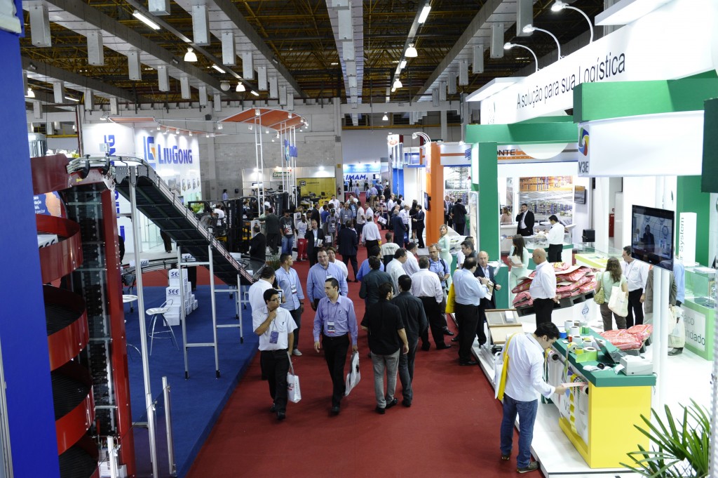 CERIMÔNIA DE ABERTURA DAS FEIRAS MOVIMAT, TRANSPORTE & LOGÍSTICA BRASIL E VUC EXPO REÚNE PRINCIPAIS LIDERANÇAS DO SETOR