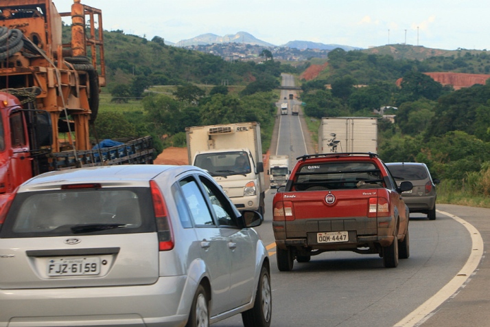 Ministro reforça prioridade da BR-381, mas não estipula data