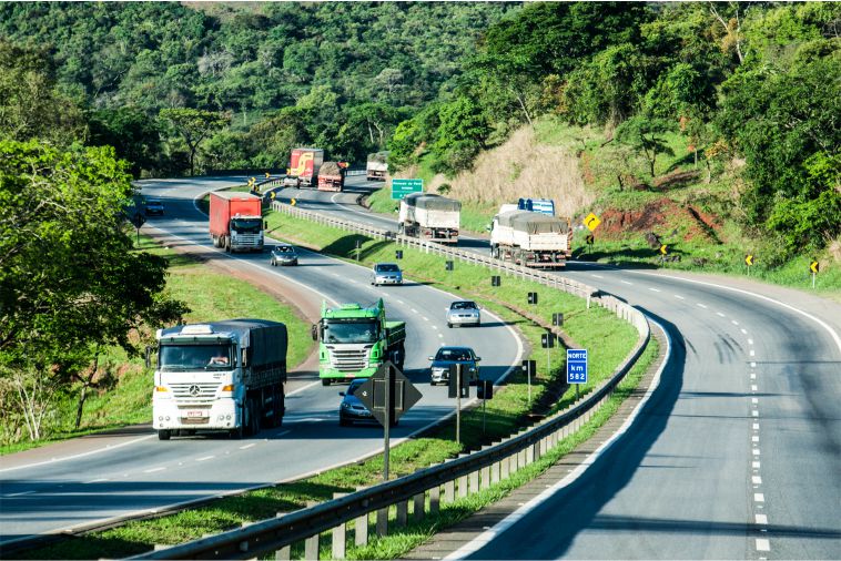 Autopista Fernão Dias registra redução de 30% no número de mortes em 2014