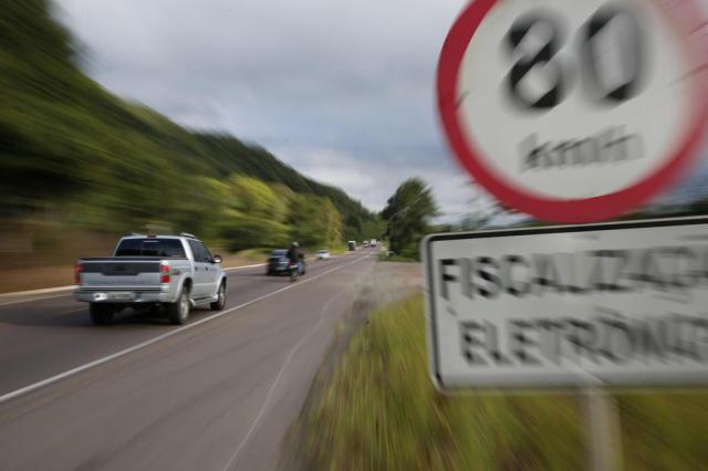 Limite de velocidade só será alterado nas rodovias estaduais após obras