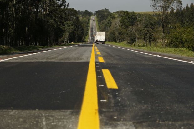 Falhas no asfalto geram R$ 1 mi em multas na 116