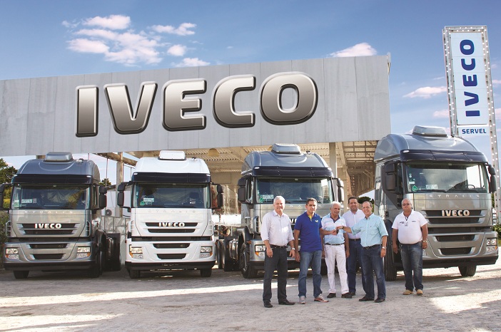 Iveco vende 10 Stralis para transportadora no Nordeste