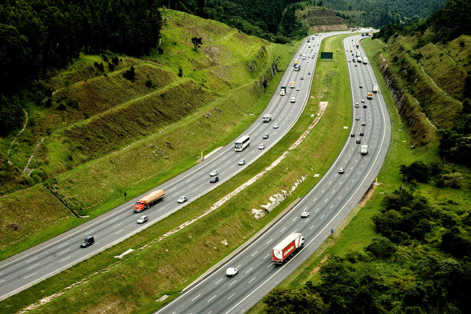 SP vai recuperar 12 rodovias estaduais