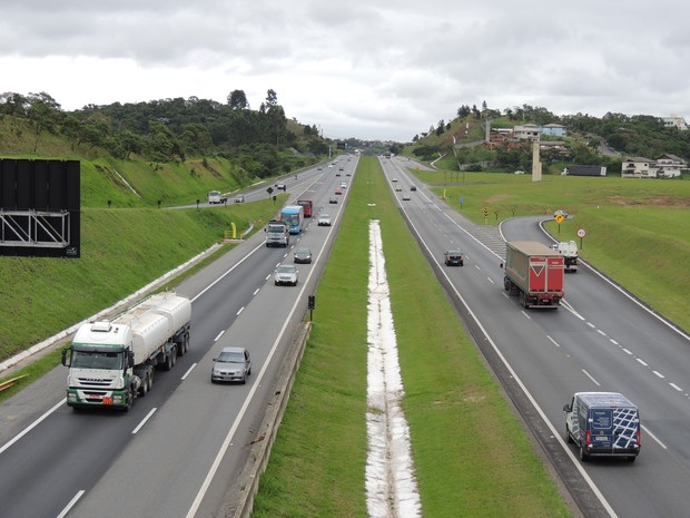 Transportadoras usam dispositivos e chips para evitar roubos de carga