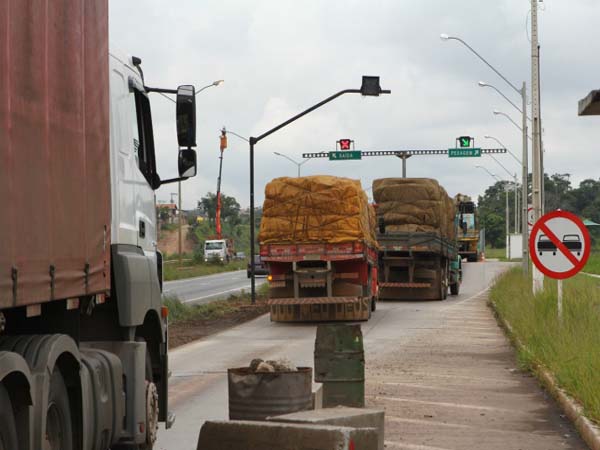 Rodovias estão sem balanças