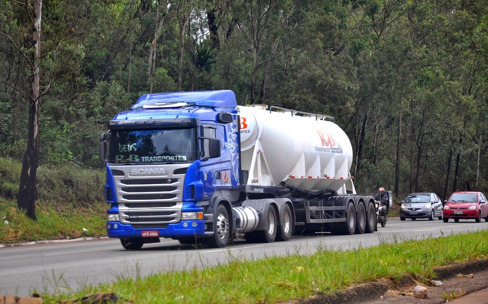 Transporte de carga amarga queda