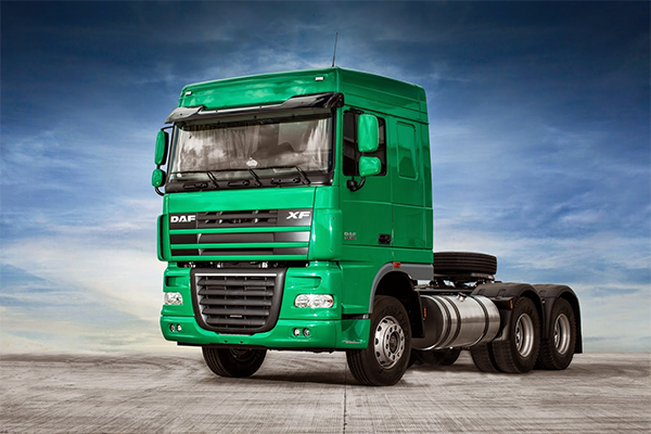 DAF lança XF105 verde no mercado brasileiro