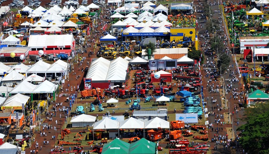 Agrishow estima queda de 30% no volume de negócios em relação a 2014