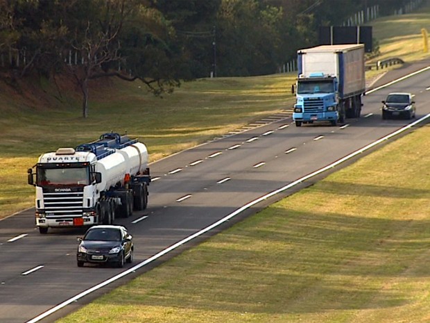 10 coisas que todo motorista de caminhão tem que lembrar sobre carros antes de pegar a estrada