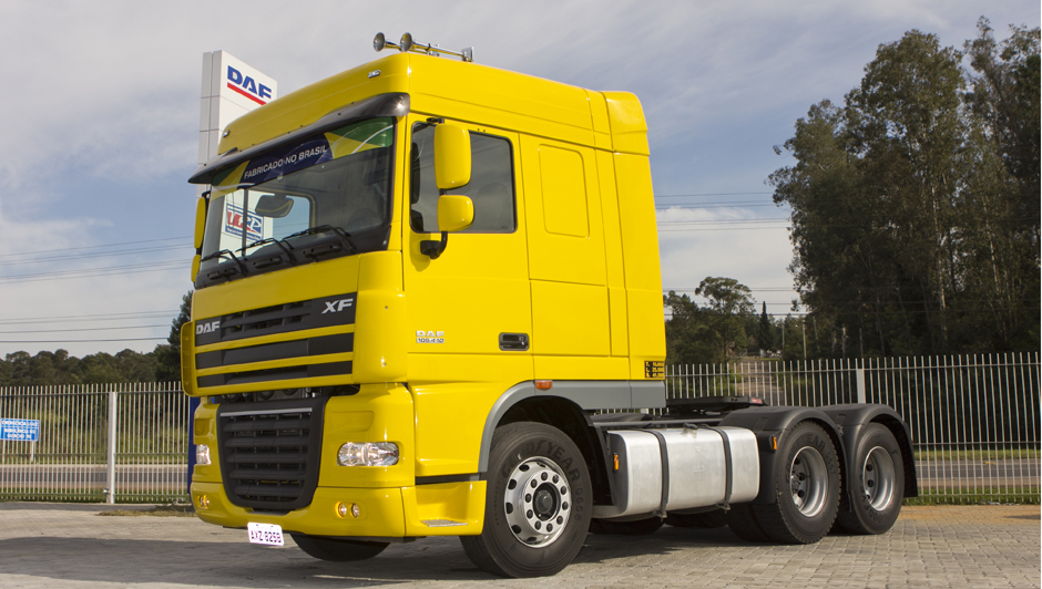 DAF CAMINHÕES BRASIL LANÇA MOTOR 510 CV PARA O EXTRAPESADO XF105