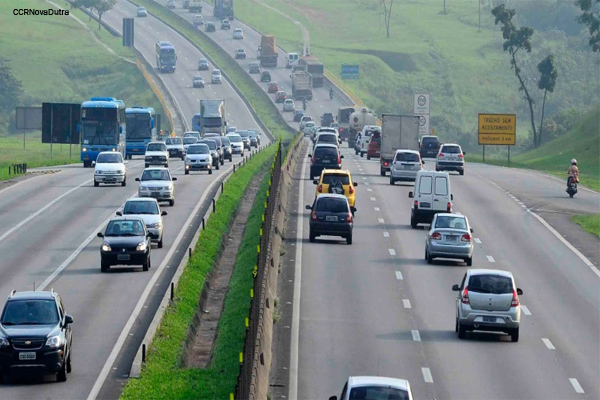 ANTT divulga revisão da tarifa de pedágio da via Dutra (BR-116/RJ/SP)imagem