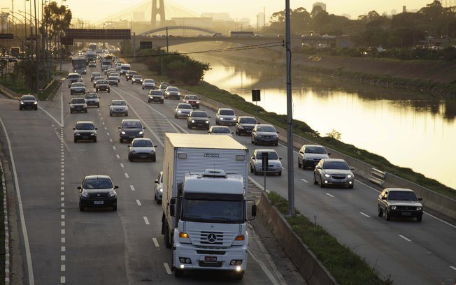 Restrição para caminhões