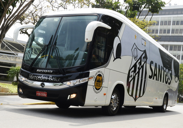 Santos Futebol Clube escolhe ônibus Mercedes-Benz para as próximas temporadas