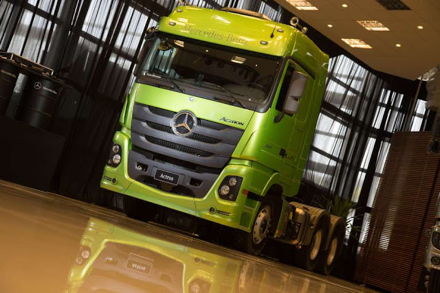 ACTROS TERÁ TANQUE DE COMBUSTÍVEL PARA ATÉ 1.080 LITROS