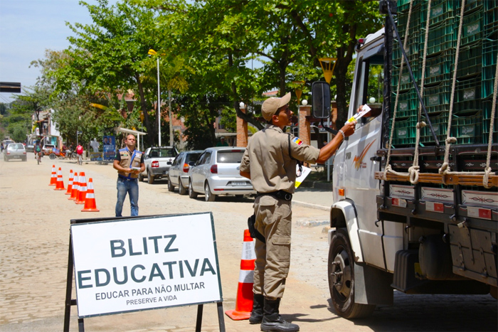 Blitz educativa realizará exames toxicológicos em motoristas de caminhão no Anel Rodoviário de BH