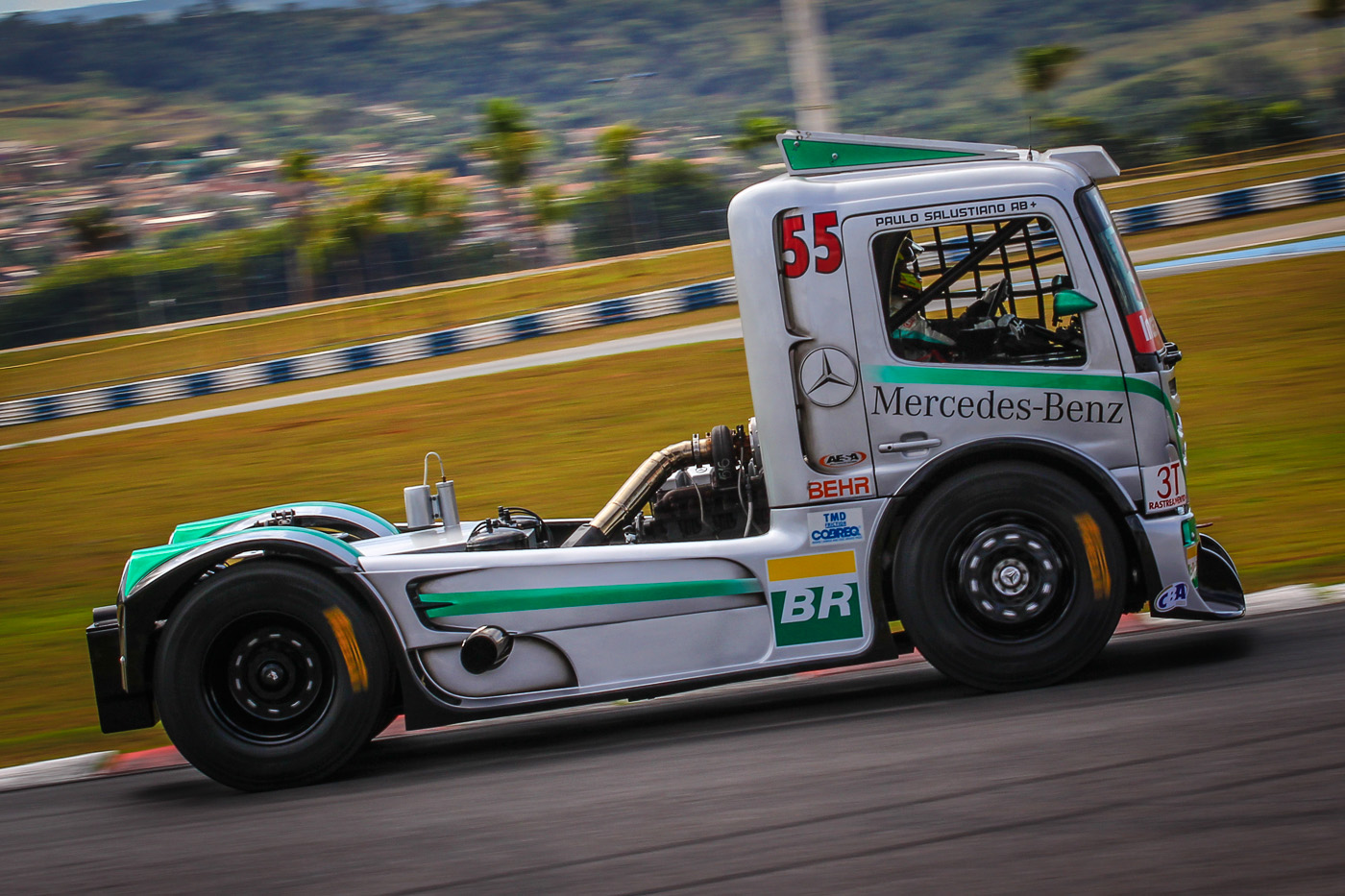 Fórmula Truck chega à Goiânia e promete agitar o final de semana.