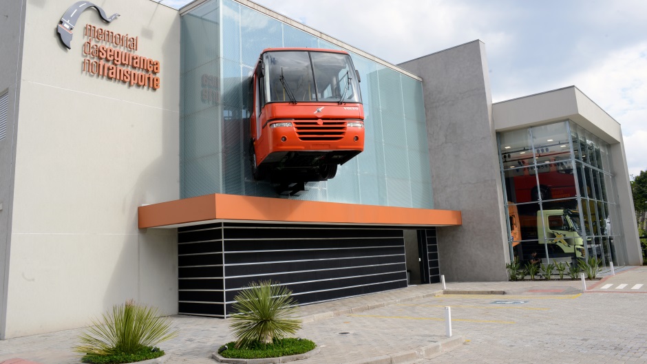 Memorial da Segurança no Transporte é inaugurado em Curitiba, no Paraná