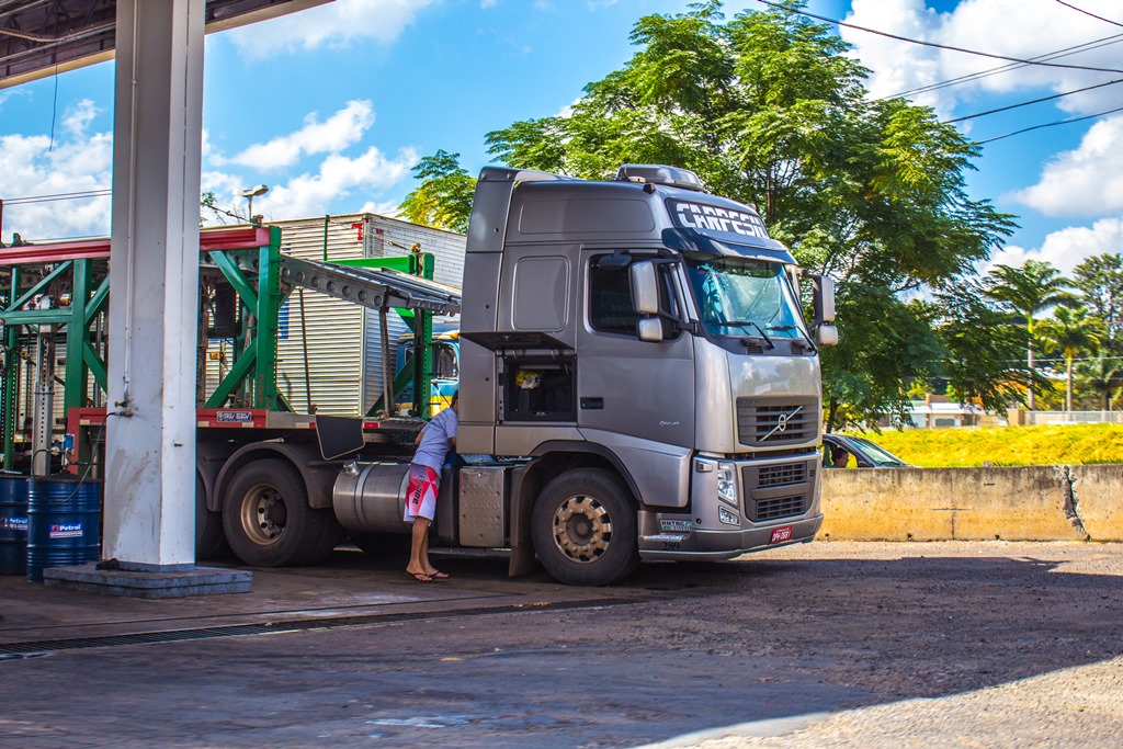 Trânsito intenso exige atenção aos filtros do veículo