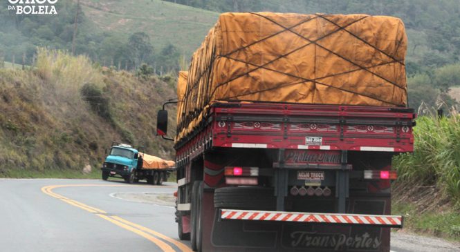 Novas regras para amarração de cargas nas estradas brasileiras