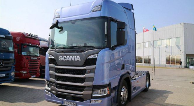Importadora Pantalla anuncia a importação da nova Scania para o Paraguai.