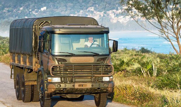 Scania leva caminhão 6×6 para feira internacional de segurança e defesa