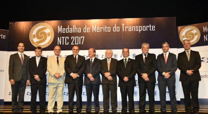NTC entrega Medalha de Mérito do Transporte a sete homenageados
