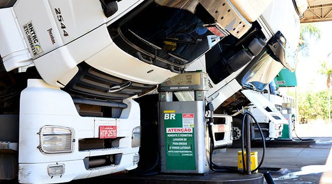 Gasolina e diesel são reajustados pela 3ª vez em setembro