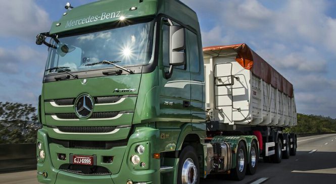 Mercedes-Benz é a marca de caminhão mais desejada pelos motoristas