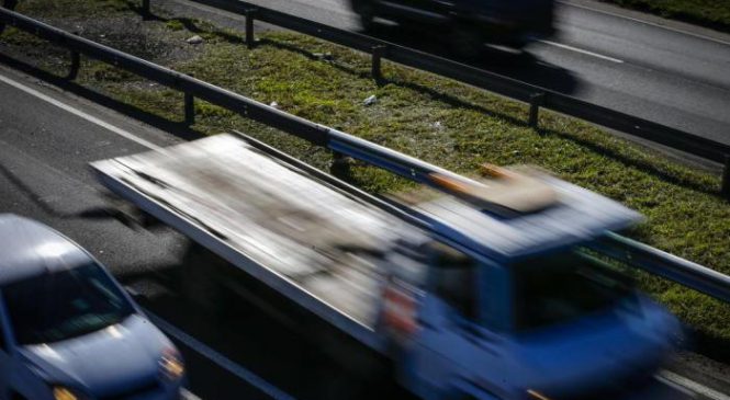 Número de acidentes e mortes em rodovias federais cai em 2017