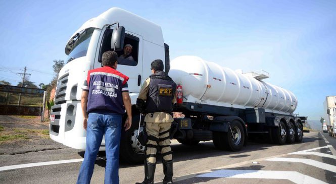 Mais frequentes, roubo e receptação de cargas podem passar a ter penas maiores