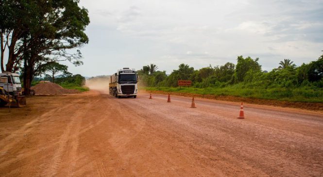 Trânsito volta a fluir normalmente na BR-163