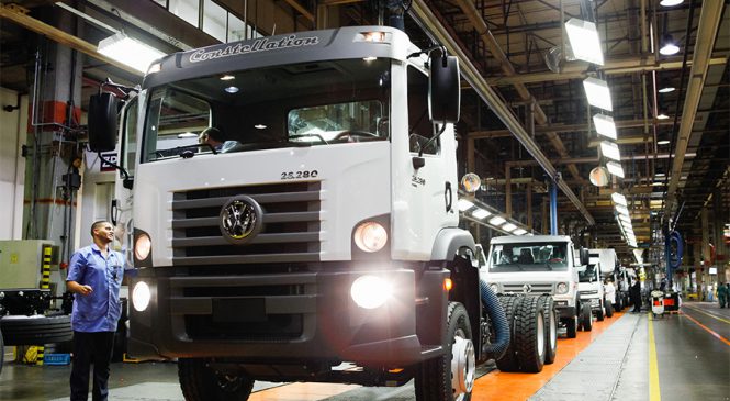 MAN Latin America supera a marca de 900 mil veículos produzidos