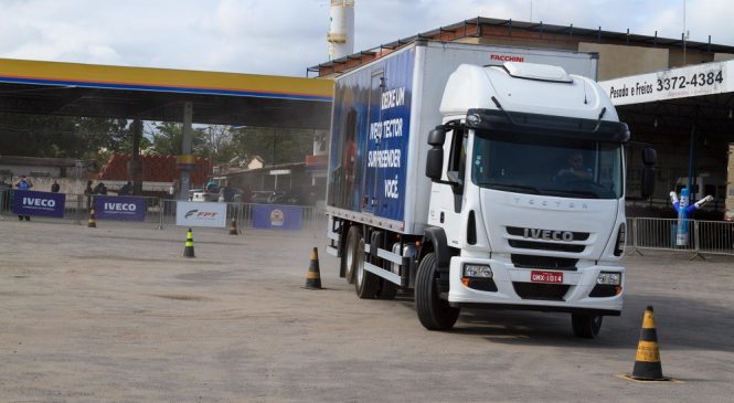 Motoristas e caminhões IVECO prontos para a segunda etapa da Gincana do Caminhoneiro 2018