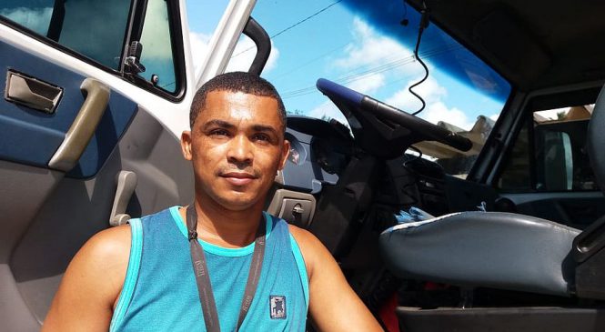Caminhoneiro vende quatro caminhões após alta do diesel: ‘a conta não fecha’
