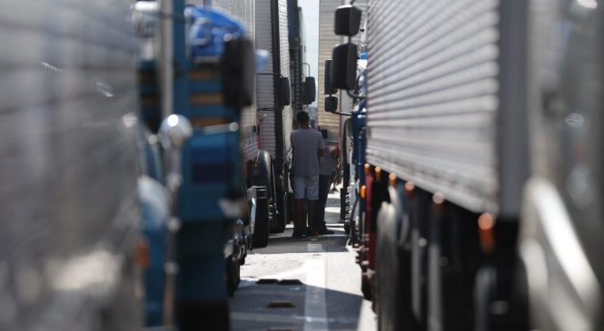 Ministério da Economia critica tabela do frete e chama caminhoneiros grevistas de ‘conspiradores’