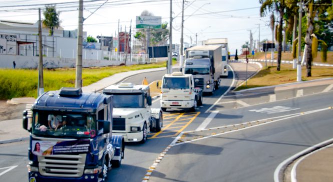 Festa dos Caminhoneiros reúne fé, boas músicas e famílias