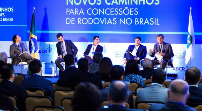 ABCR apresenta proposta sobre rodovias a economistas de candidatos à presidência