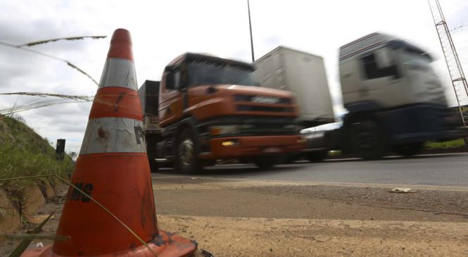 Entidades se posicionam de maneira contrária à paralisação dos caminhoneiros