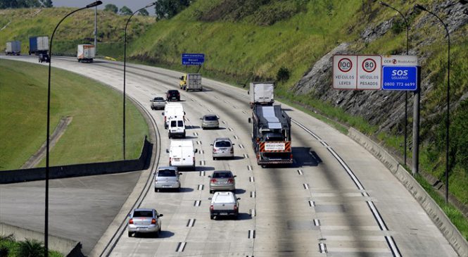 CCR RodoAnel realiza operação especial para passagem de carga excepcional na madrugada da sexta (26)