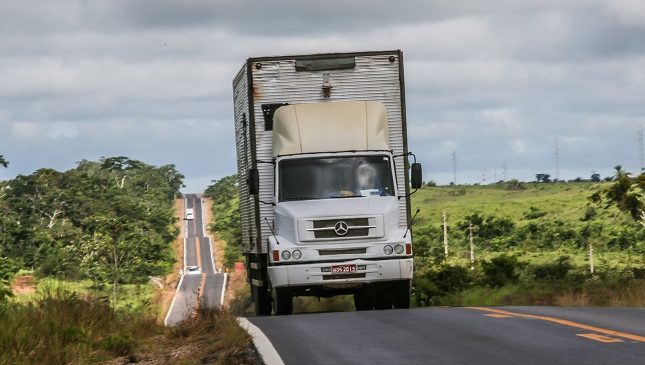 ANTT decide não aplicar mais multas a caminhoneiros que descumprirem tabela de frete