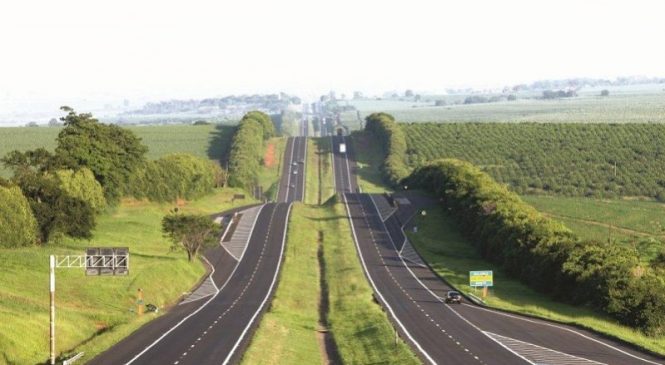 Concessionária realiza ações para conscientização de caminhoneiros na SP-310