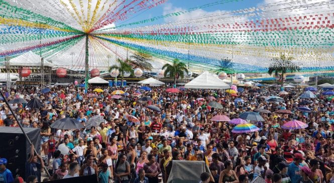 Clima de festa marca 54ª Feira do Caminhão, em Itabaiana (SE)