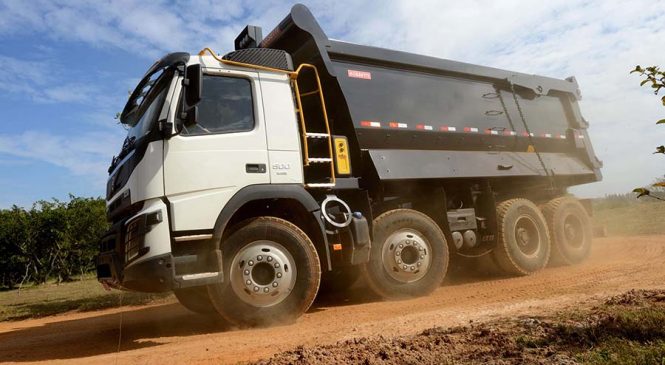 Volvo mostra suas máquinas, caminhões  e soluções para mineração na Exposibram 2019