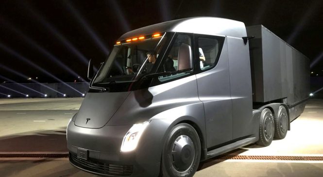 Tesla Semi: o peso pesado que acelera como esportivo